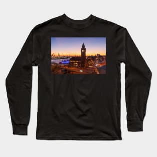 St. Pauli Landungsbrücken, Hamburg, dusk, afterglow Long Sleeve T-Shirt